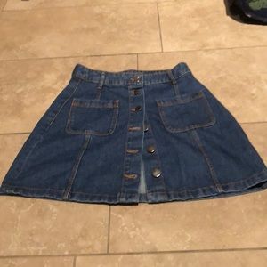 H&M button up jean skirt.